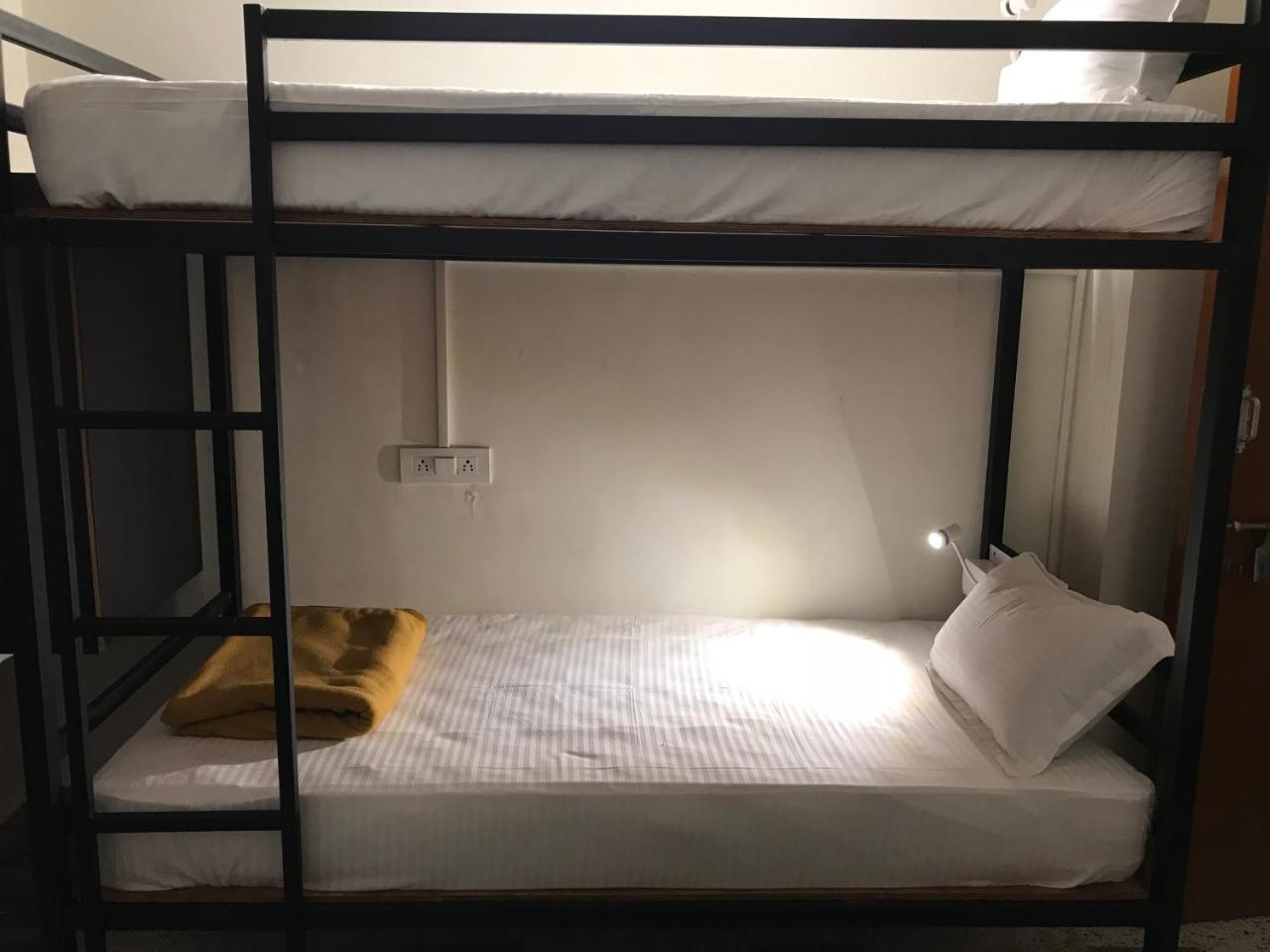 Aerostel - Backpacker'S Hostel In Goa Calangute Dış mekan fotoğraf