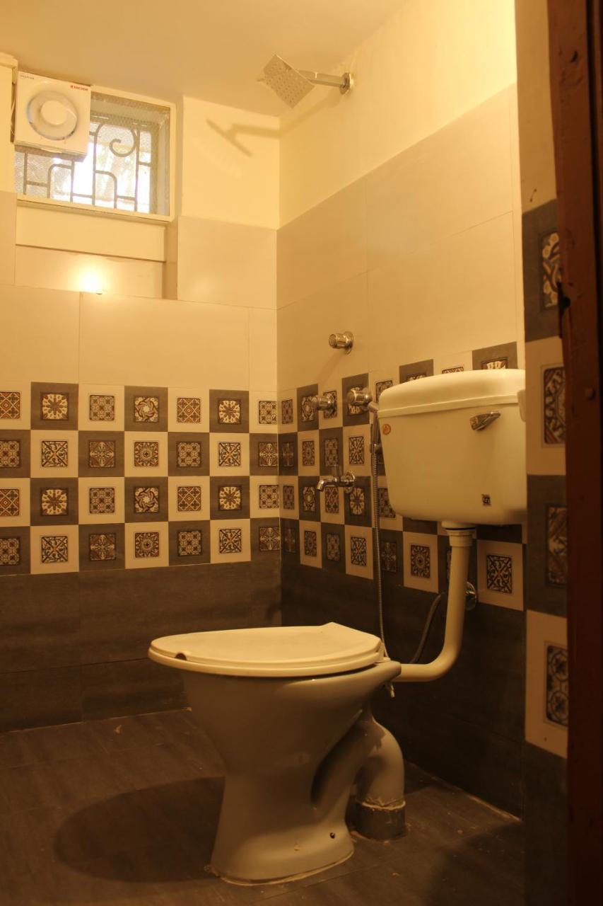 Aerostel - Backpacker'S Hostel In Goa Calangute Dış mekan fotoğraf