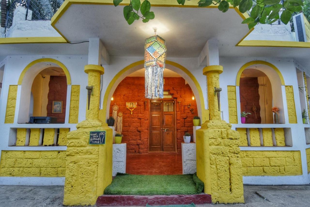 Aerostel - Backpacker'S Hostel In Goa Calangute Dış mekan fotoğraf