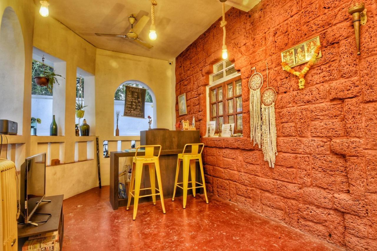 Aerostel - Backpacker'S Hostel In Goa Calangute Dış mekan fotoğraf